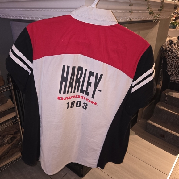 Ladies Harley Davidson zip up shirts - Picture 7 of 7